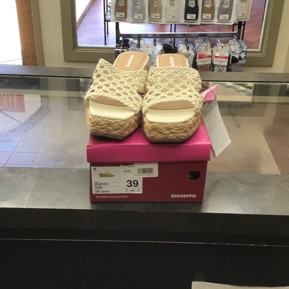Women's Cream Braided Platform Sandals by Giosepo